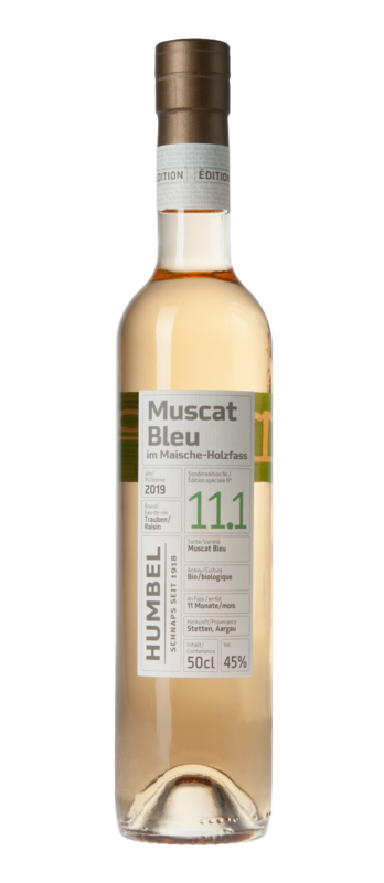 Nr. 11.1 Muscat Bleu Traubenbrand im Maische-Holzfass 2019 (Bio-Knospe*)